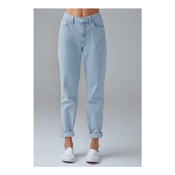 Forever 21 MOM JEANS size 28 - Picture 1 of 2